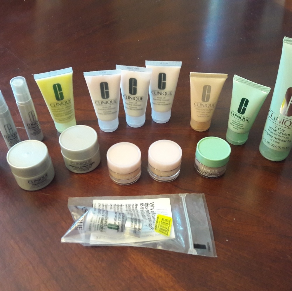 HUGE amount of BRAND NEW Clinique products!